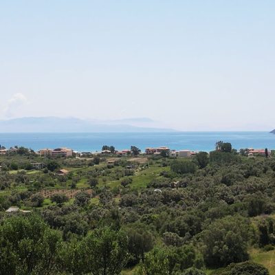 Pre- agreed! Plot of land with wonderful view in Vasiliki in Lefkada.